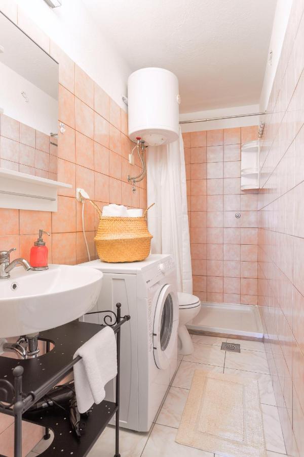 Central View Apartment Хвар Экстерьер фото